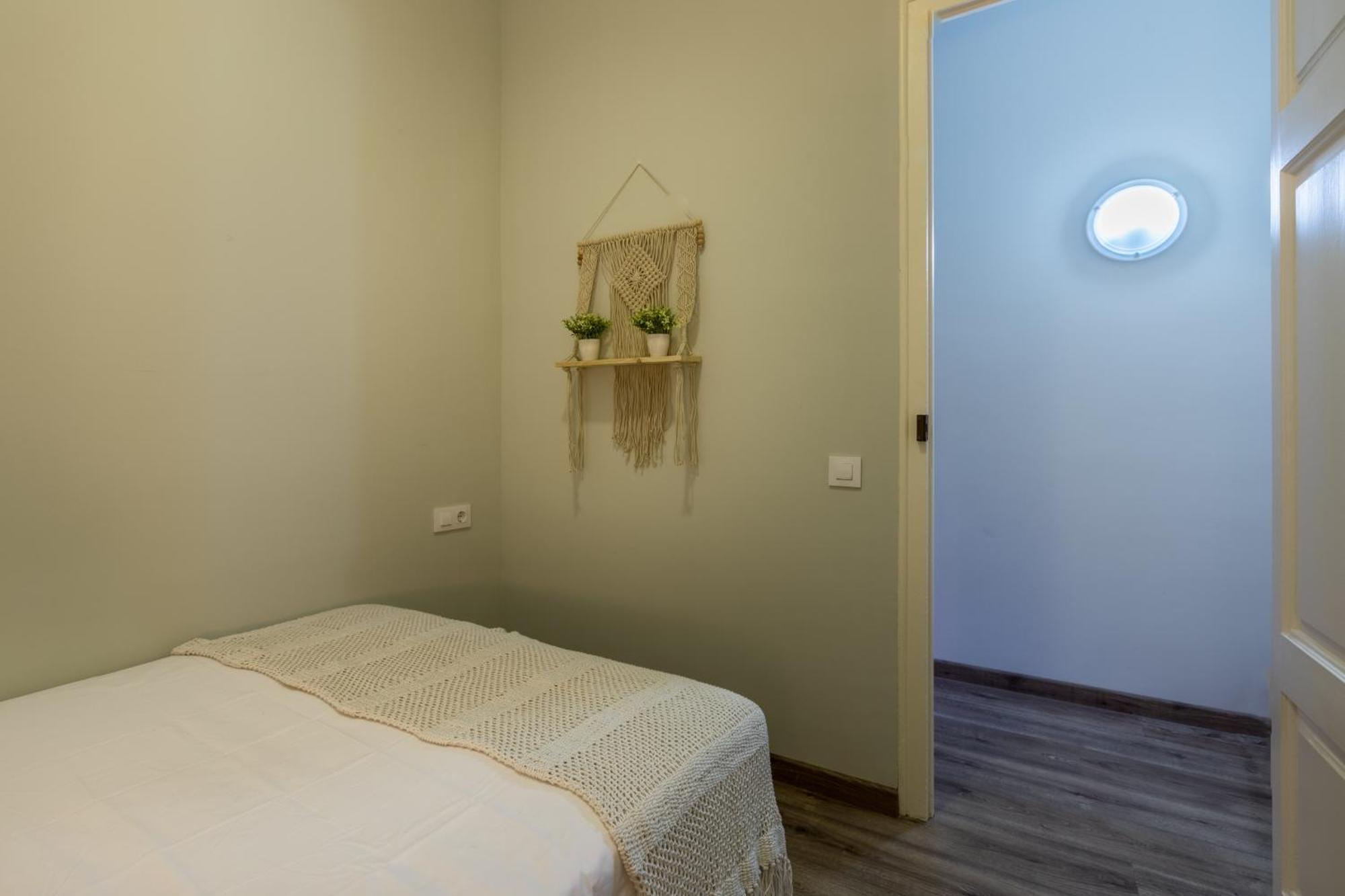 Apartment 13par1004 - Fabulous In The Heart Of Barcelona